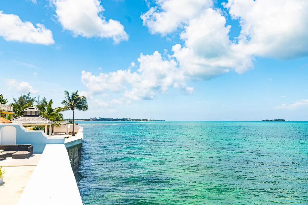 Holiday home Saunders 2Bd Beach Cottage Nassau